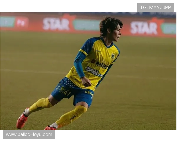 久保建英首度当选日本年度最佳球员！武藤嘉纪荣膺J1联赛MVP，小森飞绚闪耀J2联赛